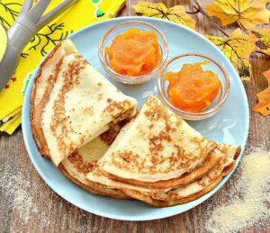 Is butter or oil better for crepes?