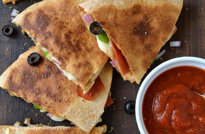 Pizzadilla Recipe (The BEST Quesadilla Pizza Hack!)