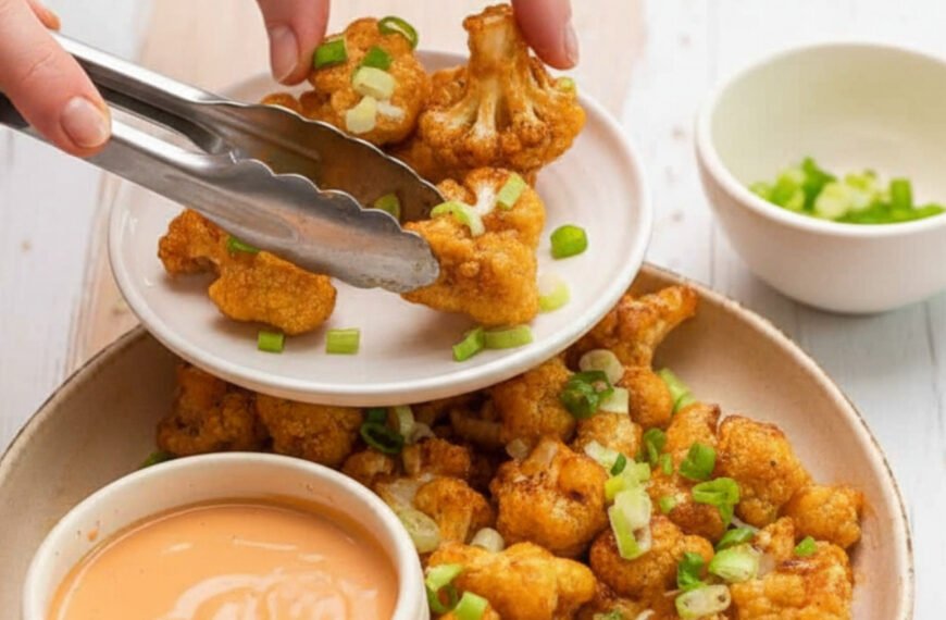 Crispy Bang Bang Cauliflower Bites