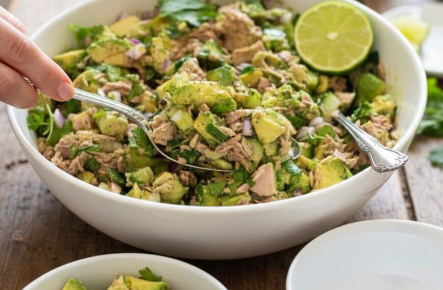 Quick 15-Minute Tuna Salad with Avocado and Lime