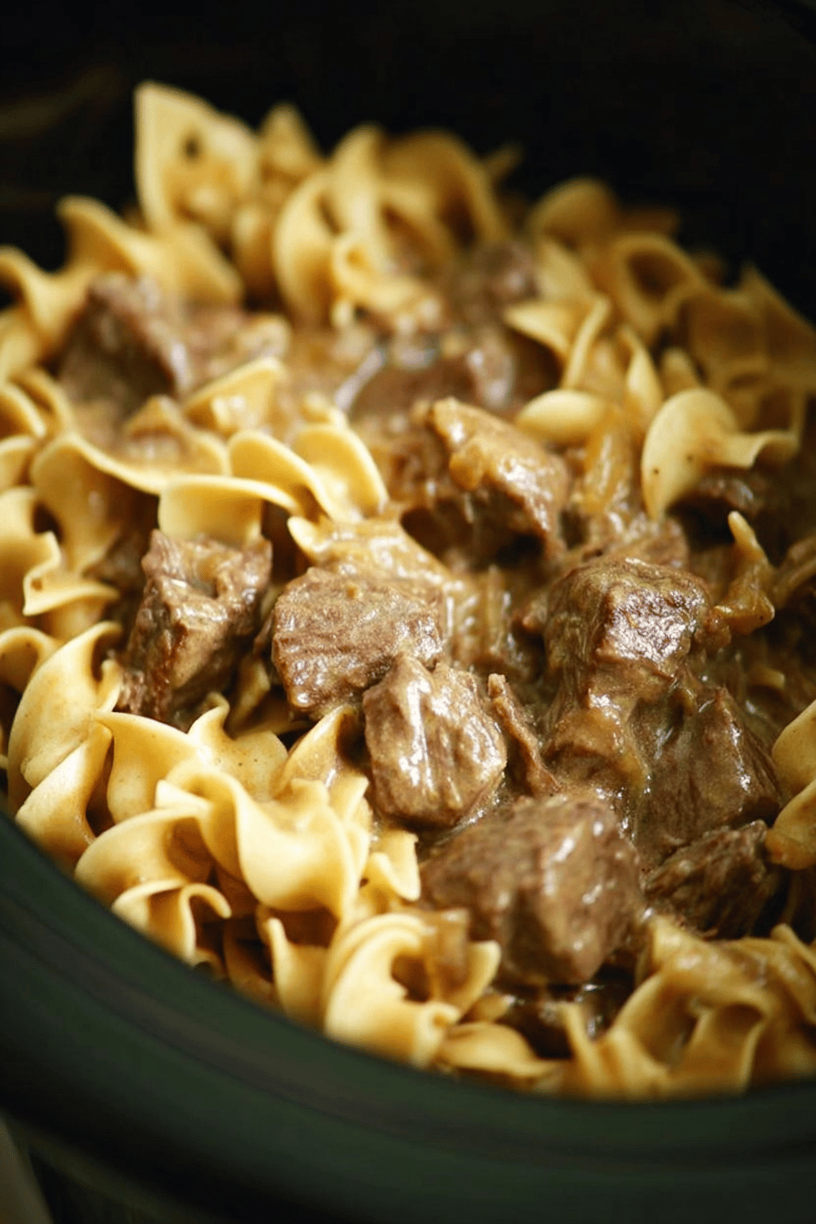 Slow Cooker Beef Stroganoff, Easy Creamy Family Dinner Recipe