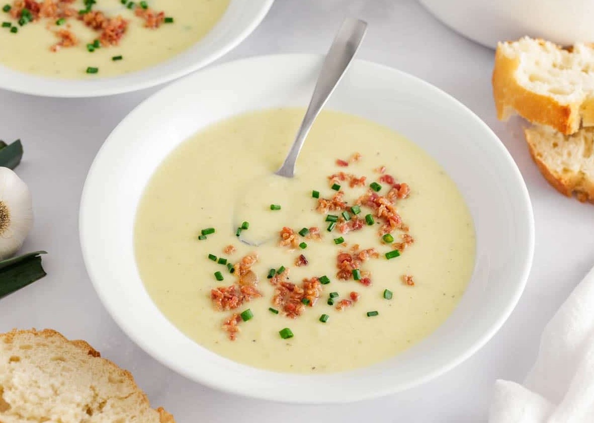 Creamy Potato Leek Soup - Savory Discovery