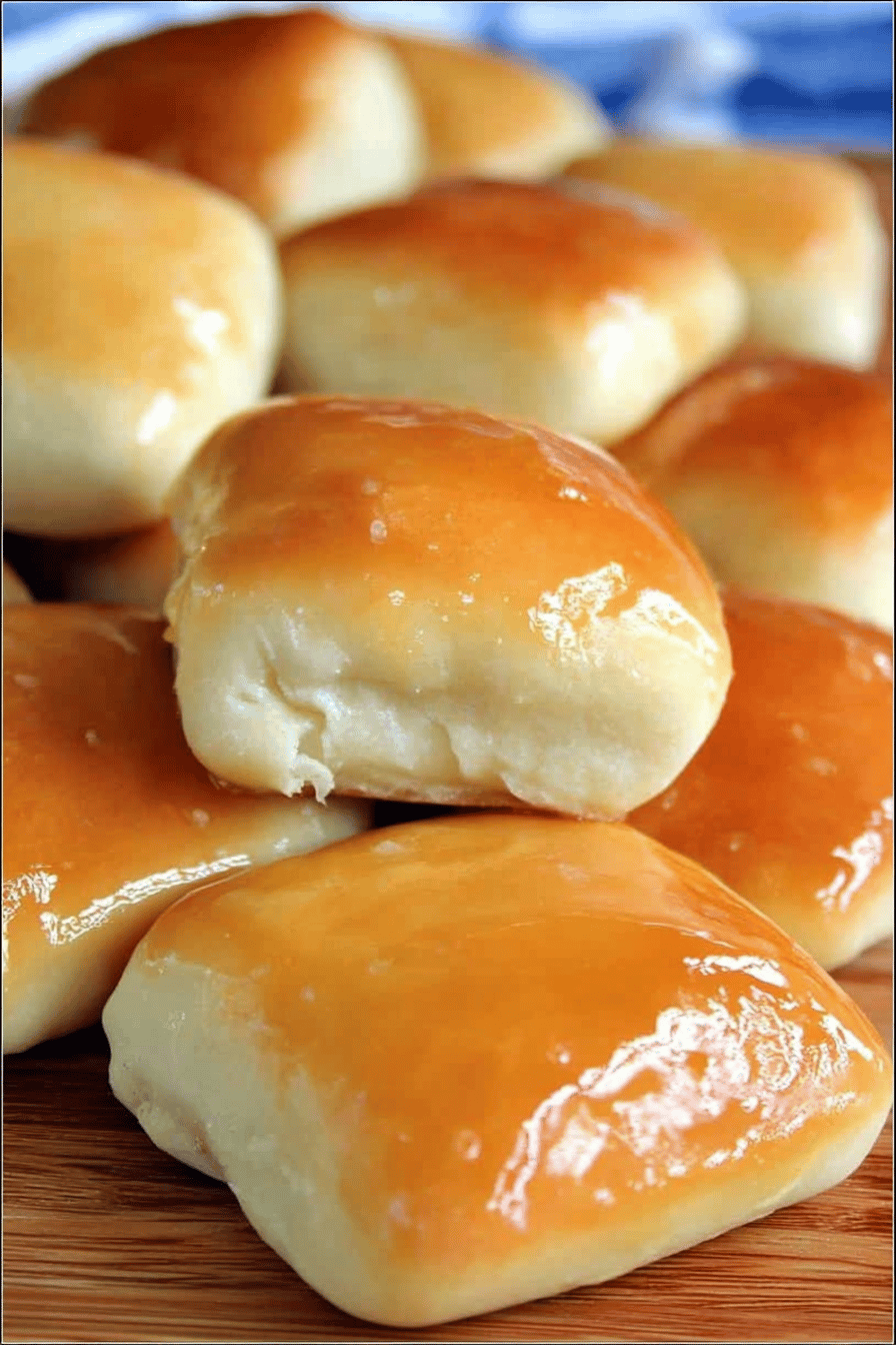 Honey Butter Texas Roadhouse Copycat Rolls