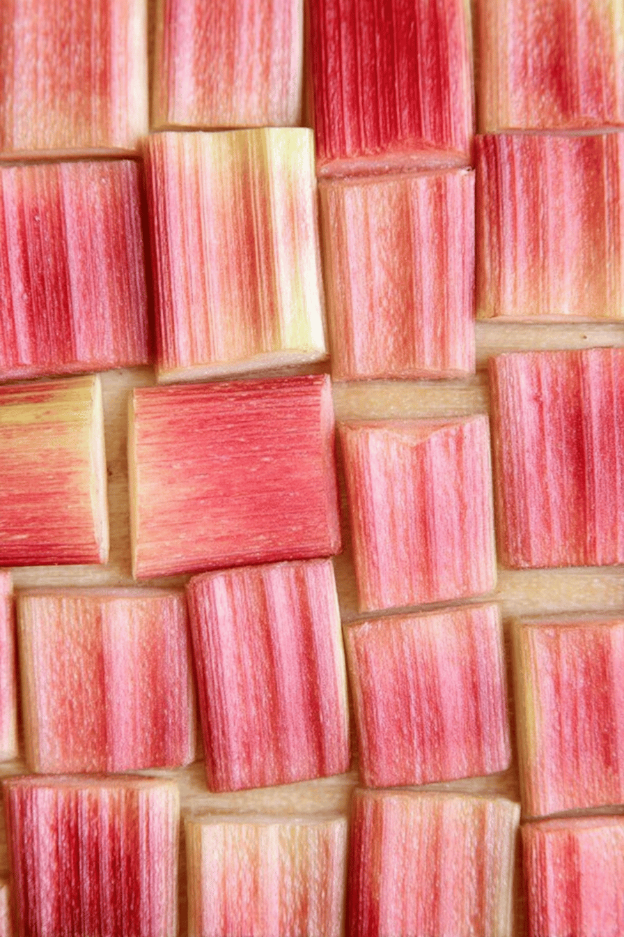 Rediscovering Rhubarb: Sweet Traditions and Classic Dishes