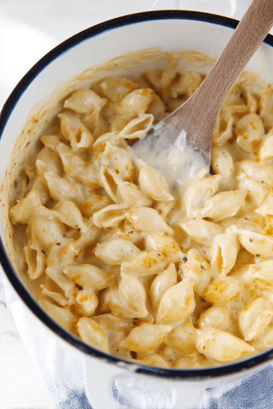 Creamy Stovetop Panera-Style Mac and Cheese