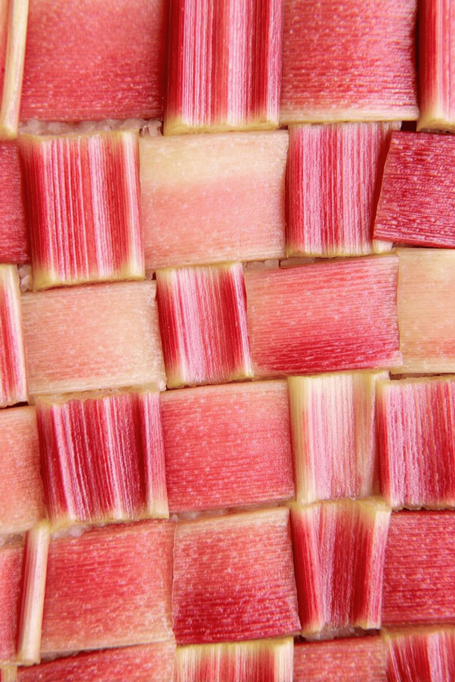 Rediscovering Rhubarb: Sweet Traditions and Classic Dishes