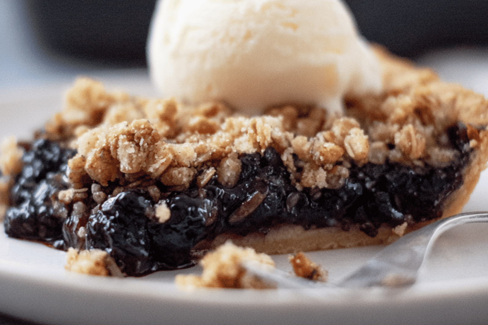 Blueberry Slab Pie with Oat Crumble Topping