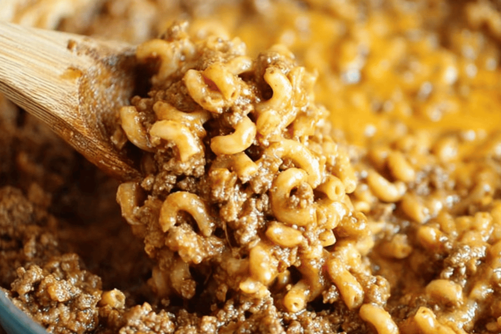 Easy Cheesy Hamburger Skillet Dinner