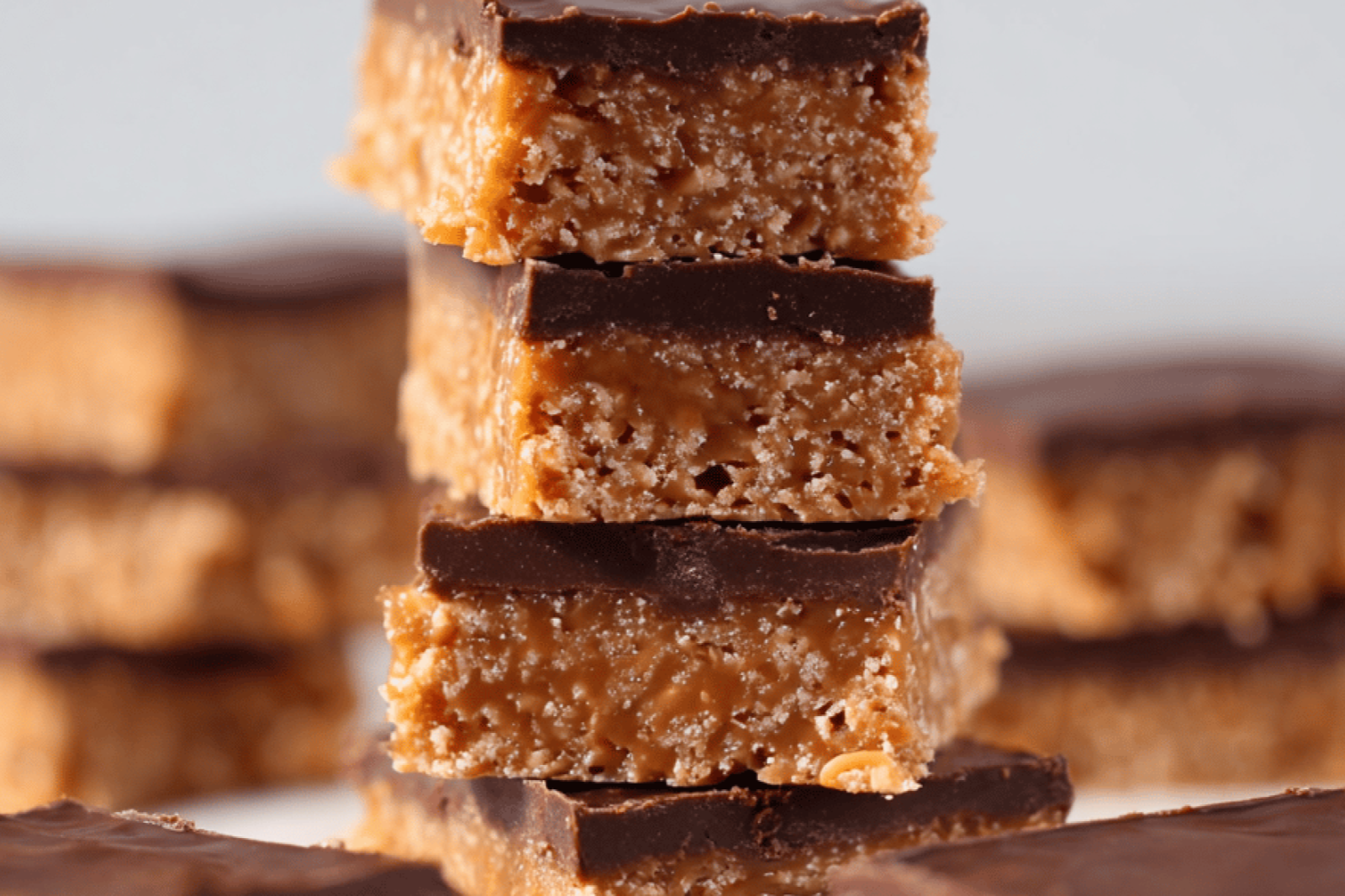Easy No-Bake Scotcheroo Bars Recipe