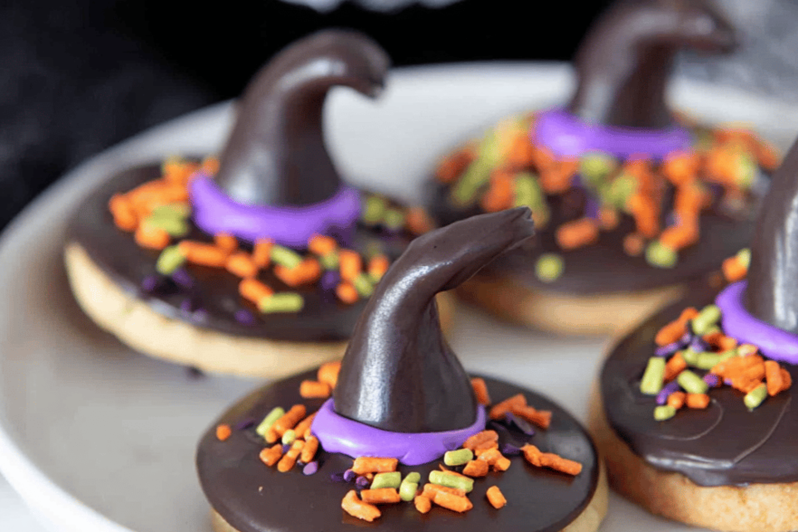 Easy Witch Hat Halloween Cookies for Kids