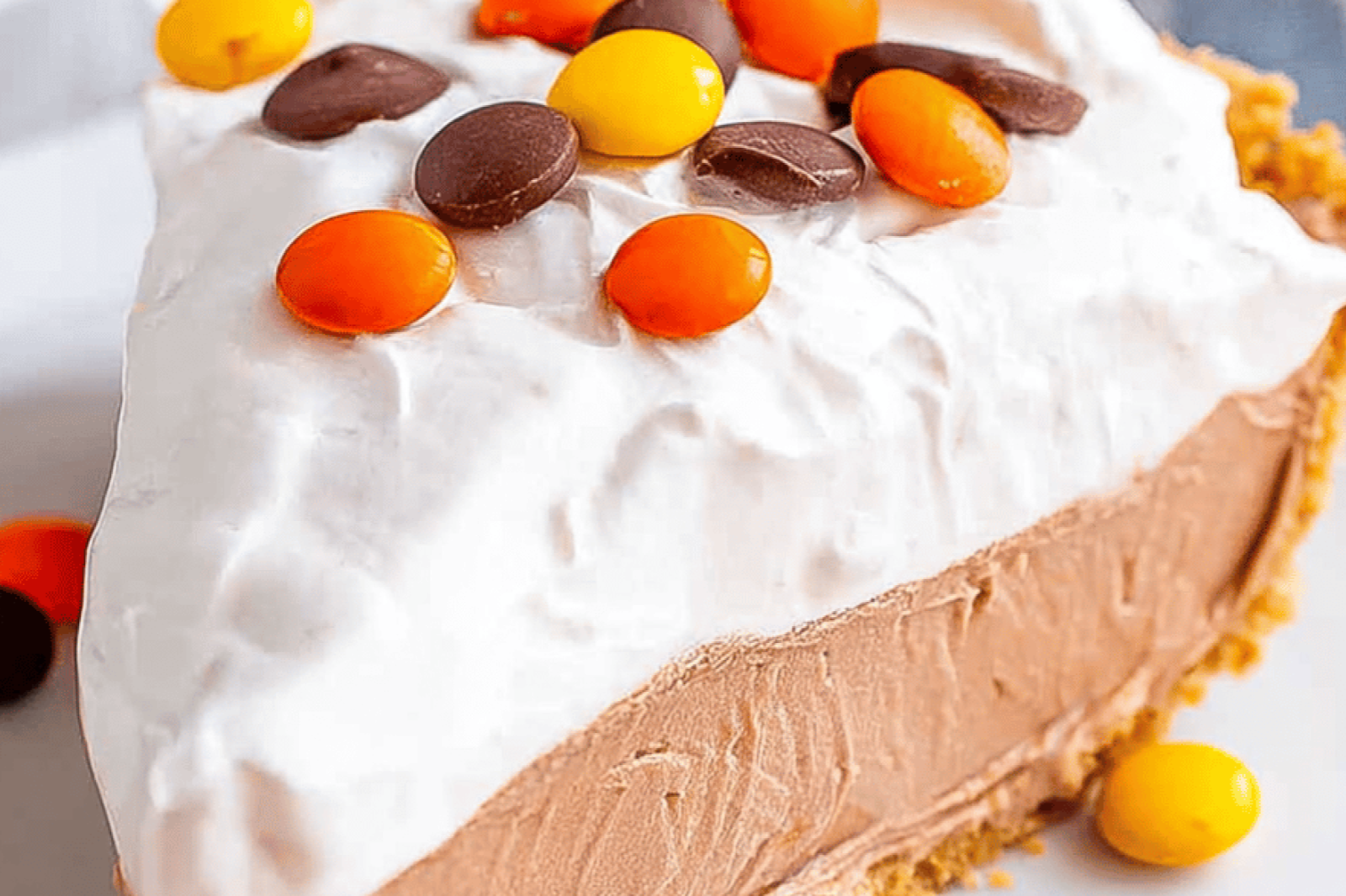 No Bake Chocolate Peanut Butter Pie