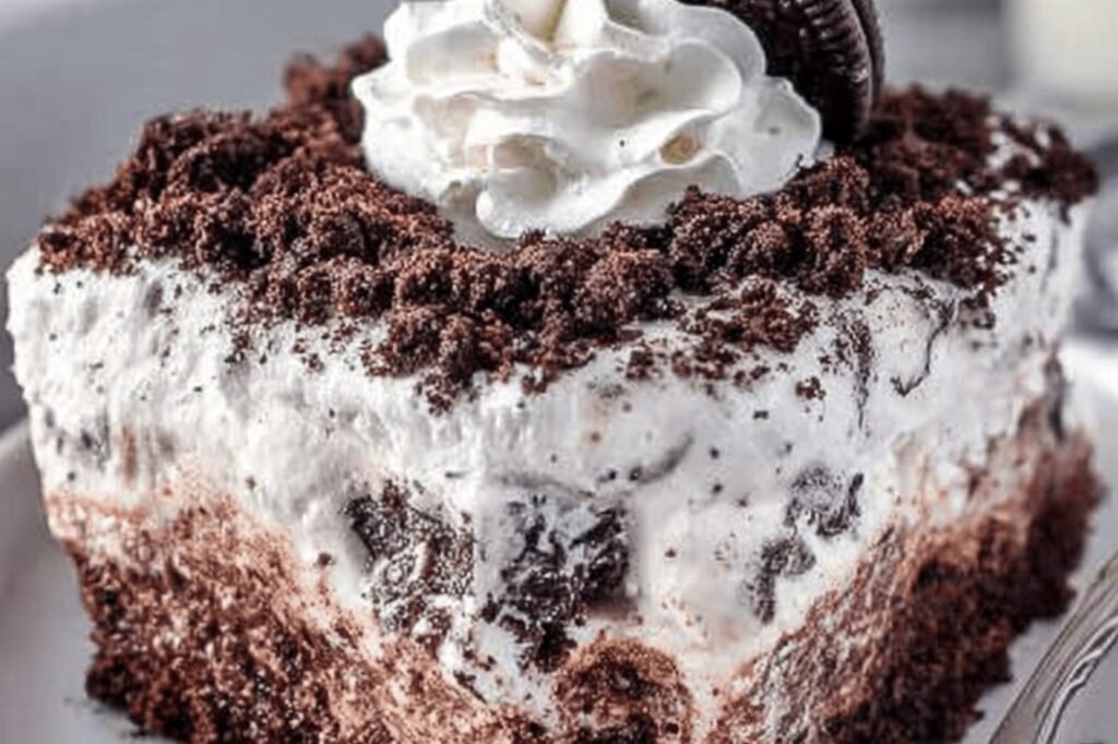 Oreo Pudding Poke Cake Sensation