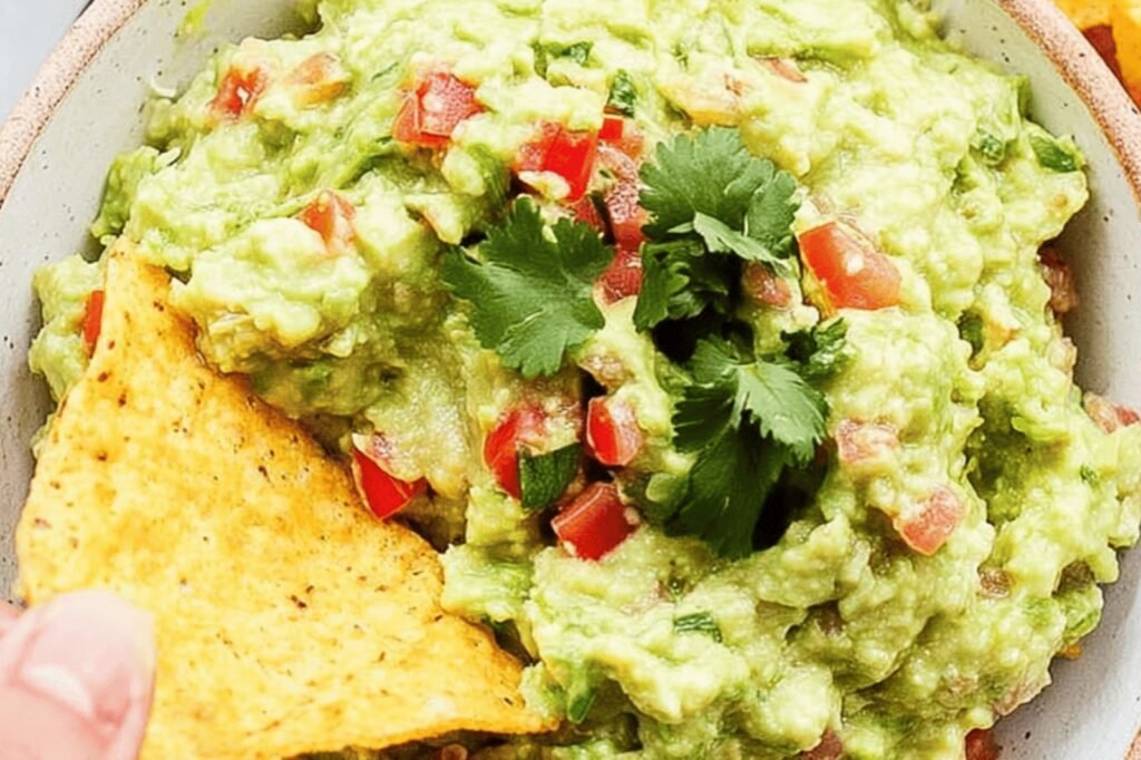 Quick 5-Ingredient Guacamole Dip