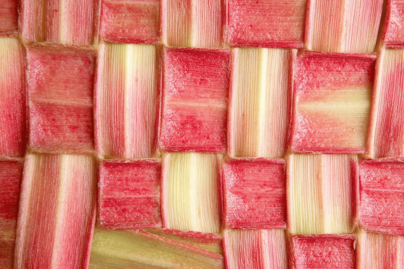 Rediscovering Rhubarb: Sweet Traditions and Classic Dishes