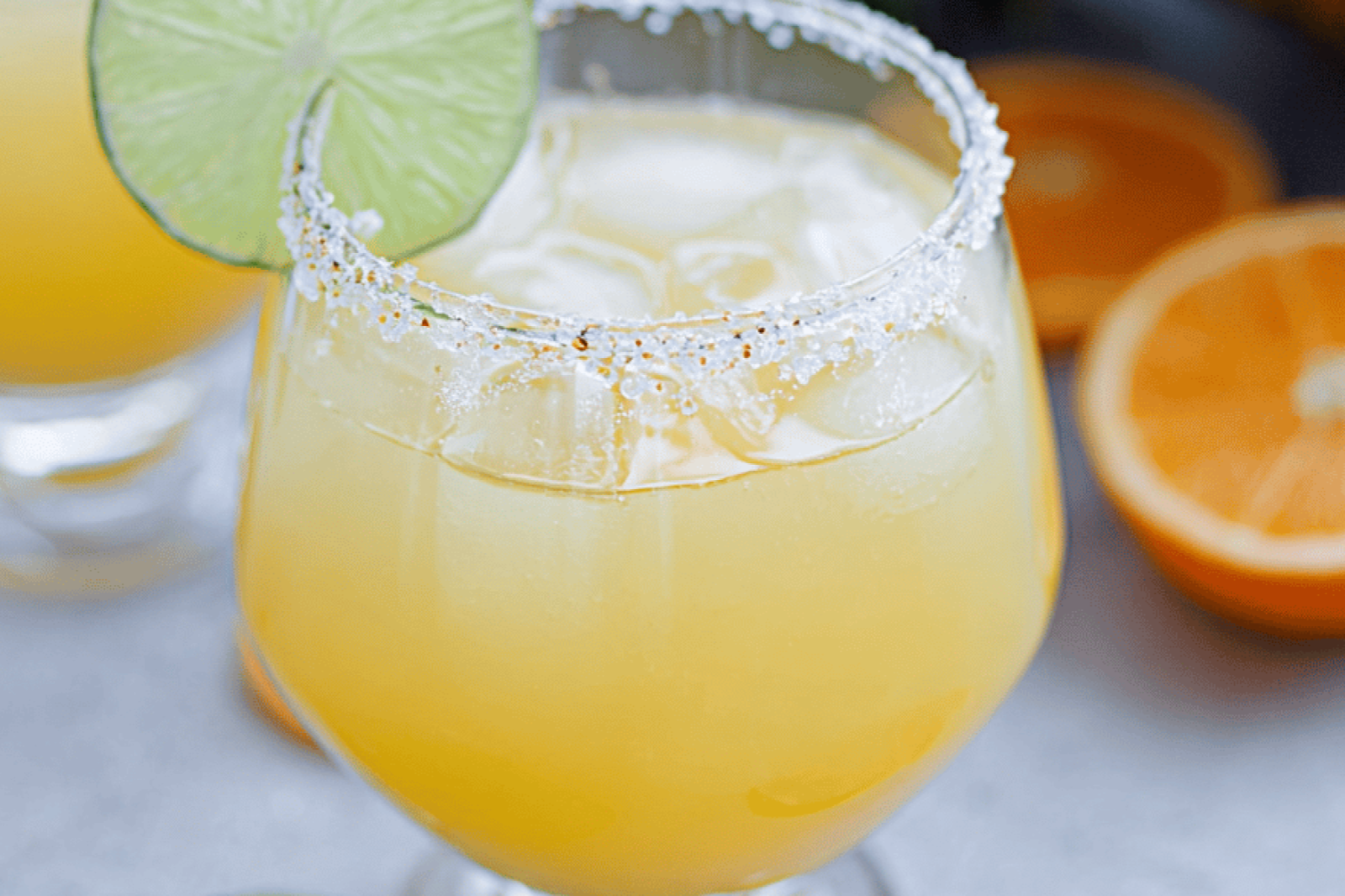 Skinny Pineapple Margarita with 4 Ingredients