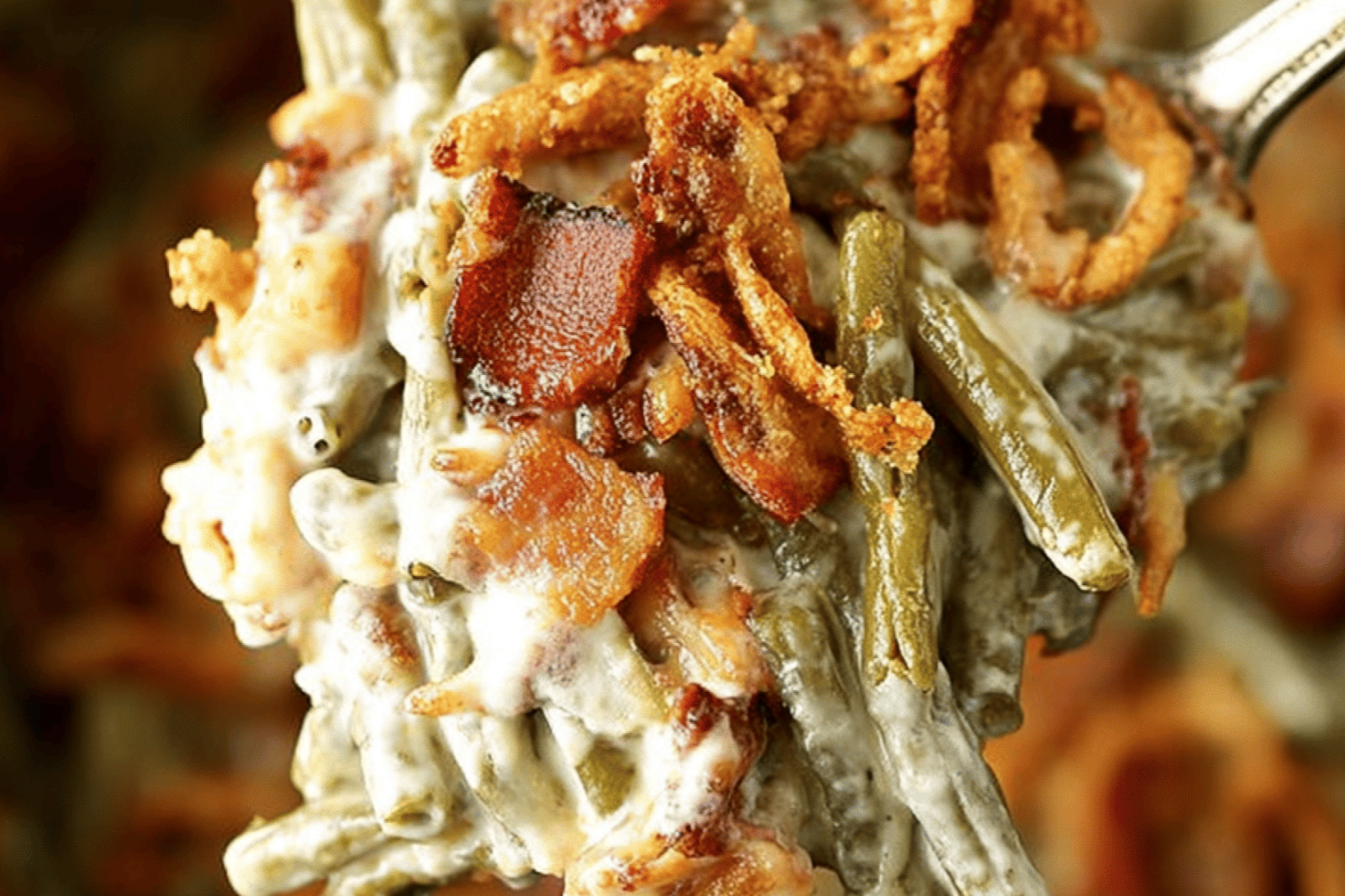 Slow Cooker Bacon Cheese Green Bean Casserole