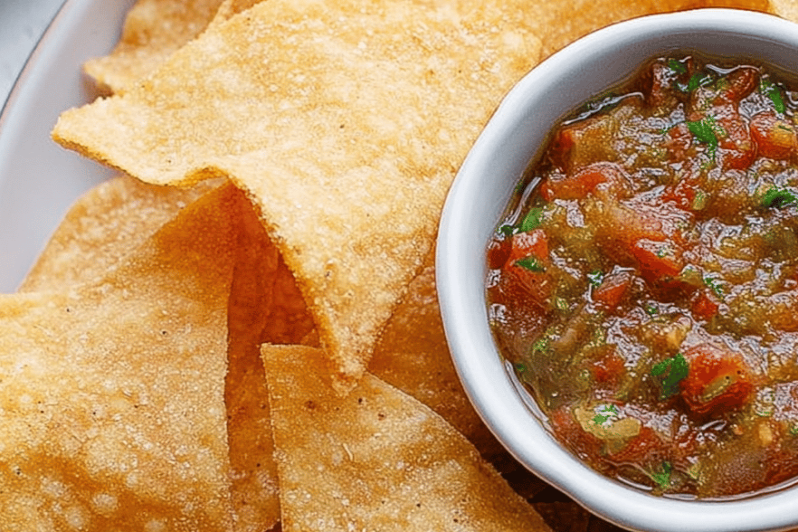Crispy Homemade Tortilla Chips Recipe