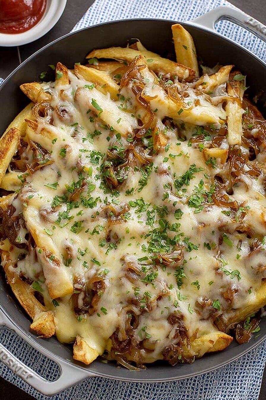 French Onion Cheesy Fries Recipe
