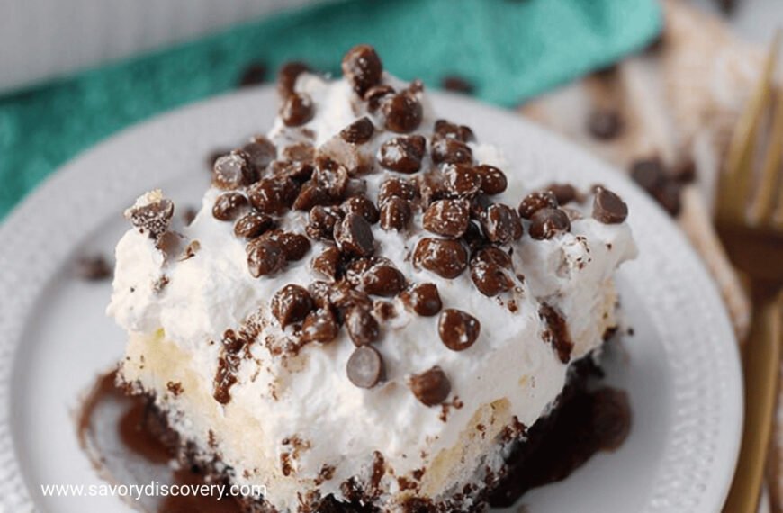 Irish Cream Poke Cake Recipe