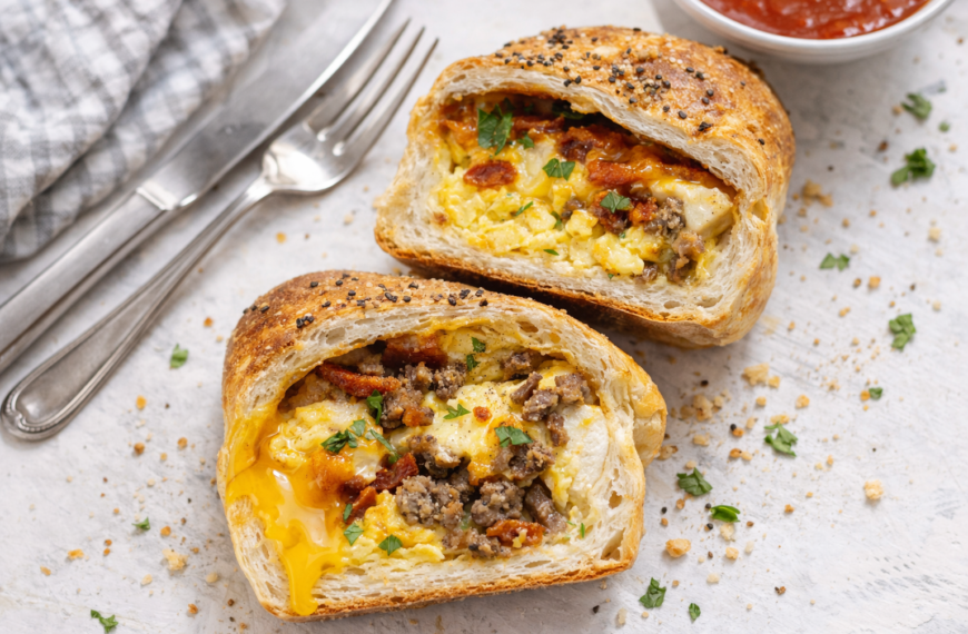 This easy breakfast stromboli, with eggs, bacon and cheese, is a&hellip;