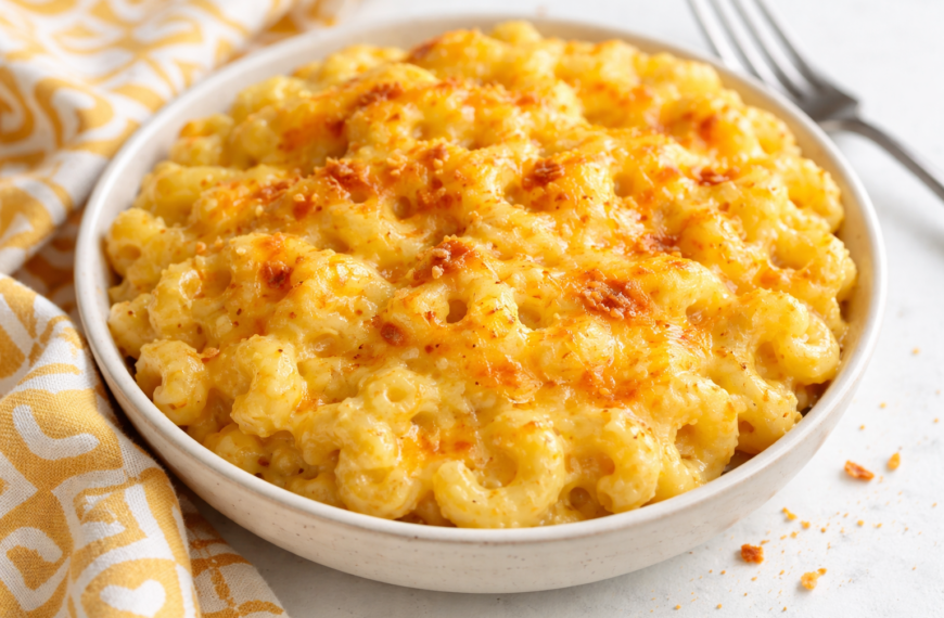This baked mac and cheese is incredibly creamy, and you only&hellip;