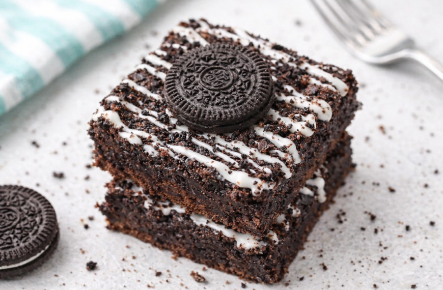 These Oreo brownies are incredibly rich and fudgy, a simple dessert&hellip;