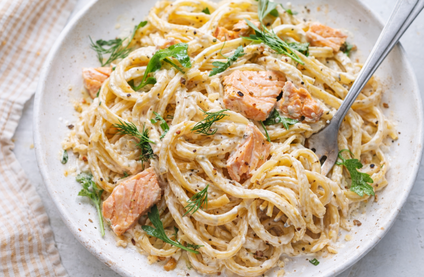 Flaky salmon and pasta in a creamy garlic sauce, a restaurant-style&hellip;