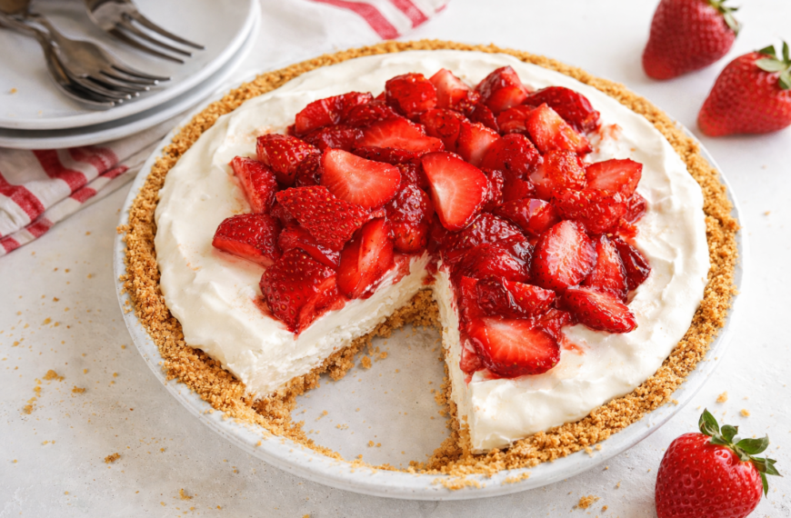 This no-bake strawberry cream cheese pie has a dreamy filling, a&hellip;